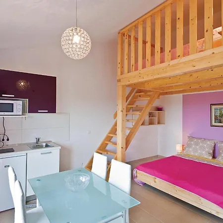 1 Bedroom Lovely In Pula