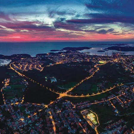 1 Bedroom Lovely In * Pula